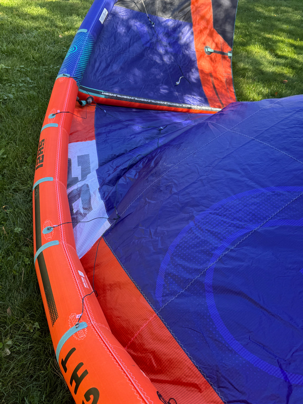 Eleveight RS v10 12m (used like new)